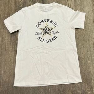 NWOT Converse Leopard Chuck Taylor Patch T-Shirt Slim Fit Crewneck White Small